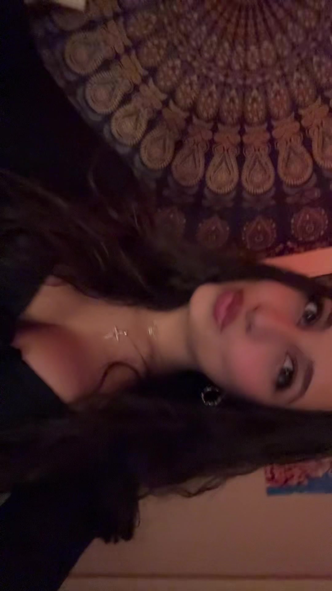 @baddieanamamiana
