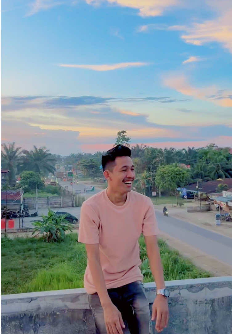 @𝗗𝗷 Nico Adhitya