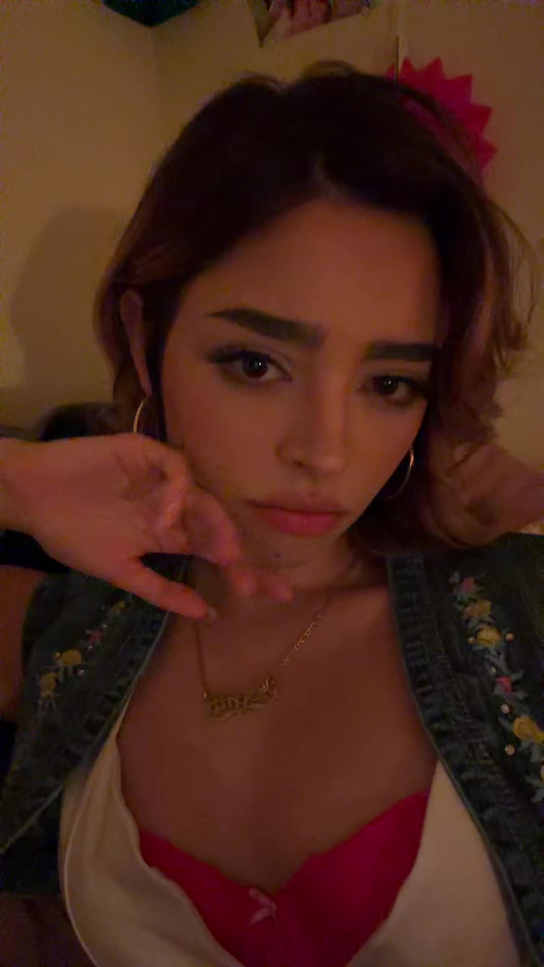 @xovmuffin