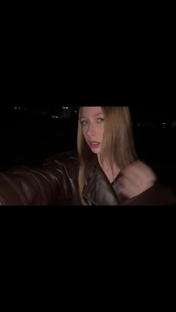 @Анжеличка