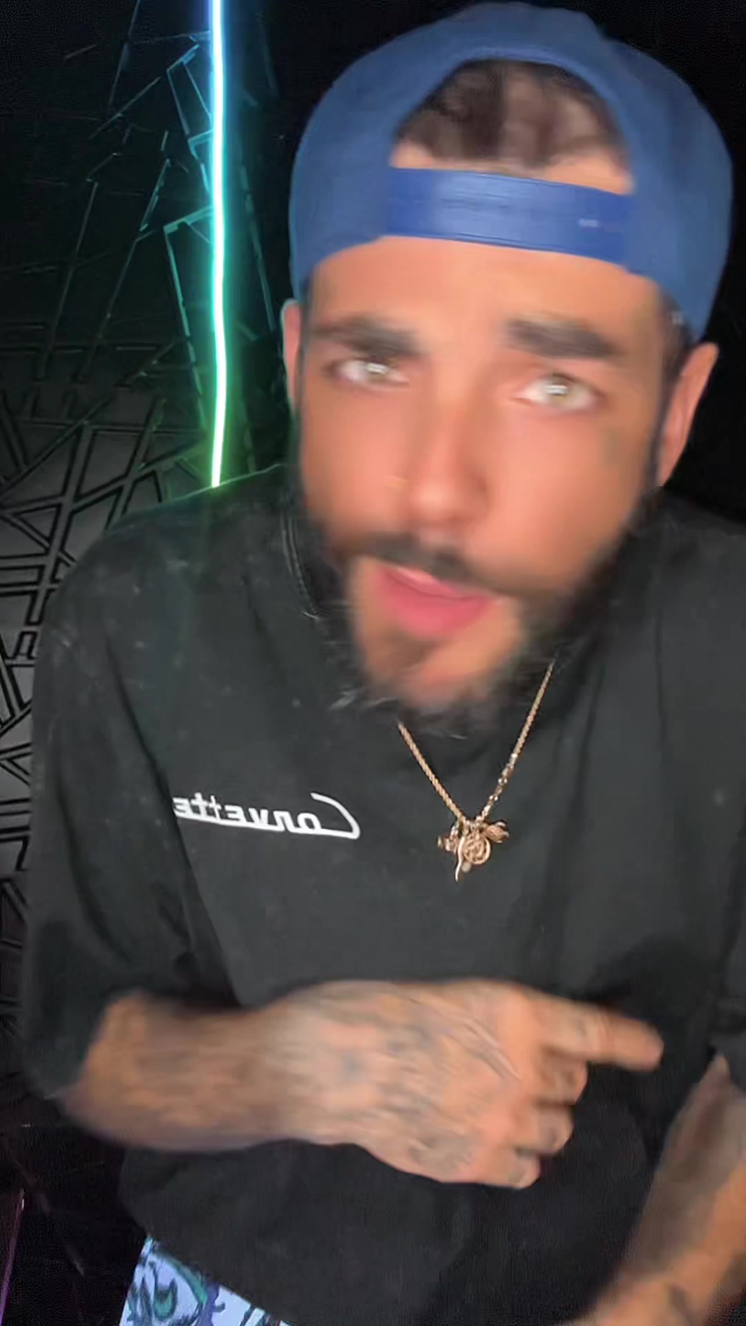 @ᴛʜᴇʀᴇᴀʟᴘʀᴏᴠᴏʟᴏɴᴇᴘᴀᴘɪ🧀⚡️🥃🖤