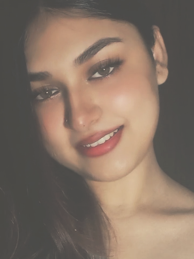 @🦋✨