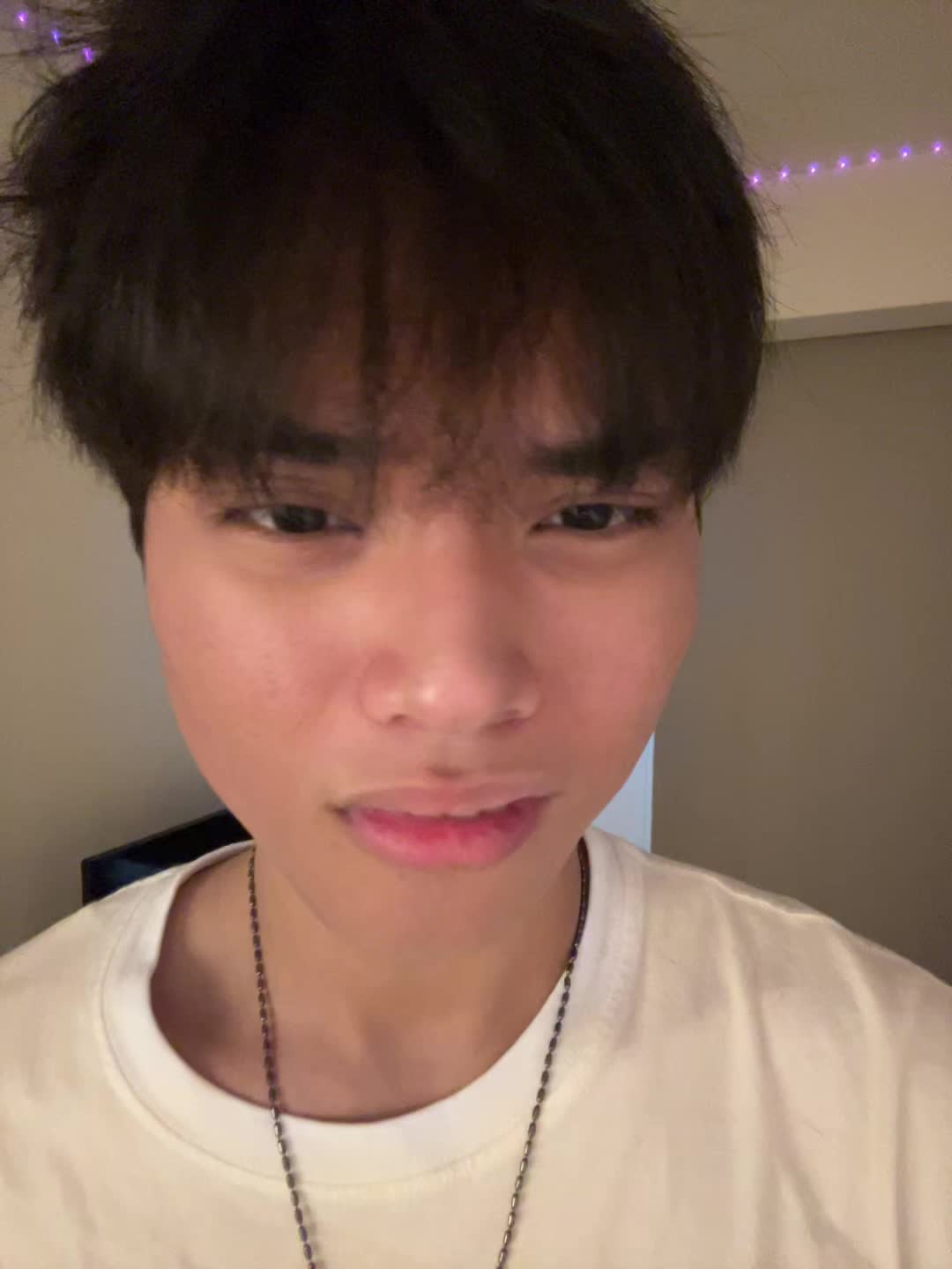 @デセン