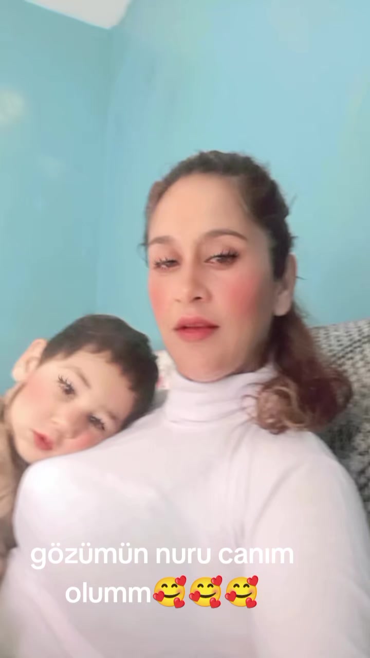 @H&uuml;nkar Hayat