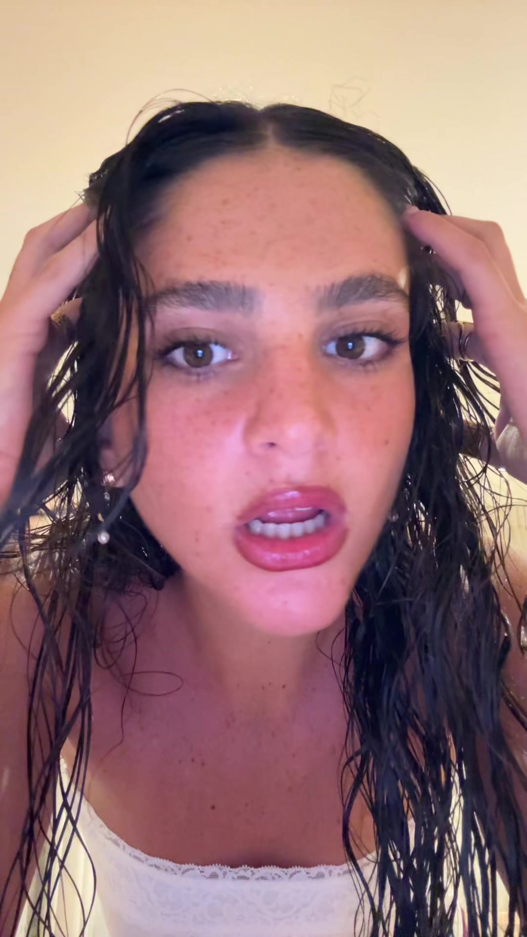 @Yalikapeta