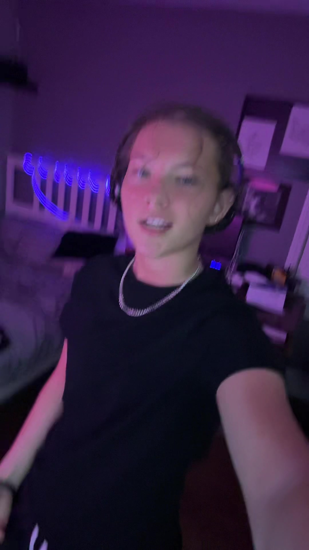 @V3R0NIC@