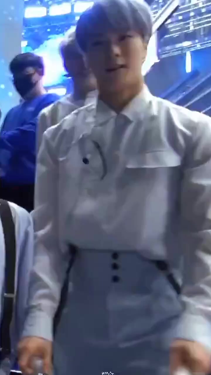 @MOONBIN a tu memoria 🕊️🤍✨