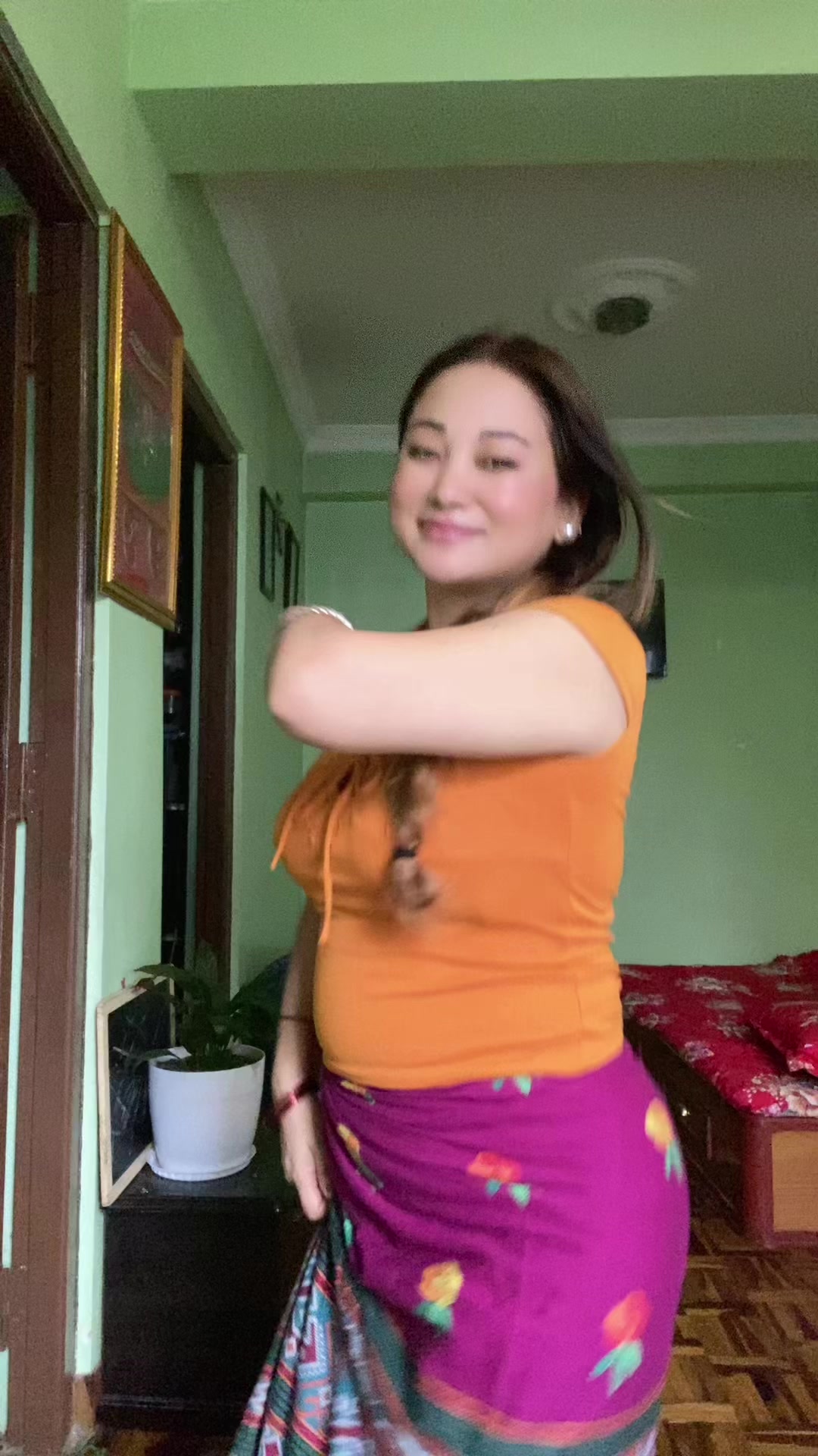 @emmarana8812