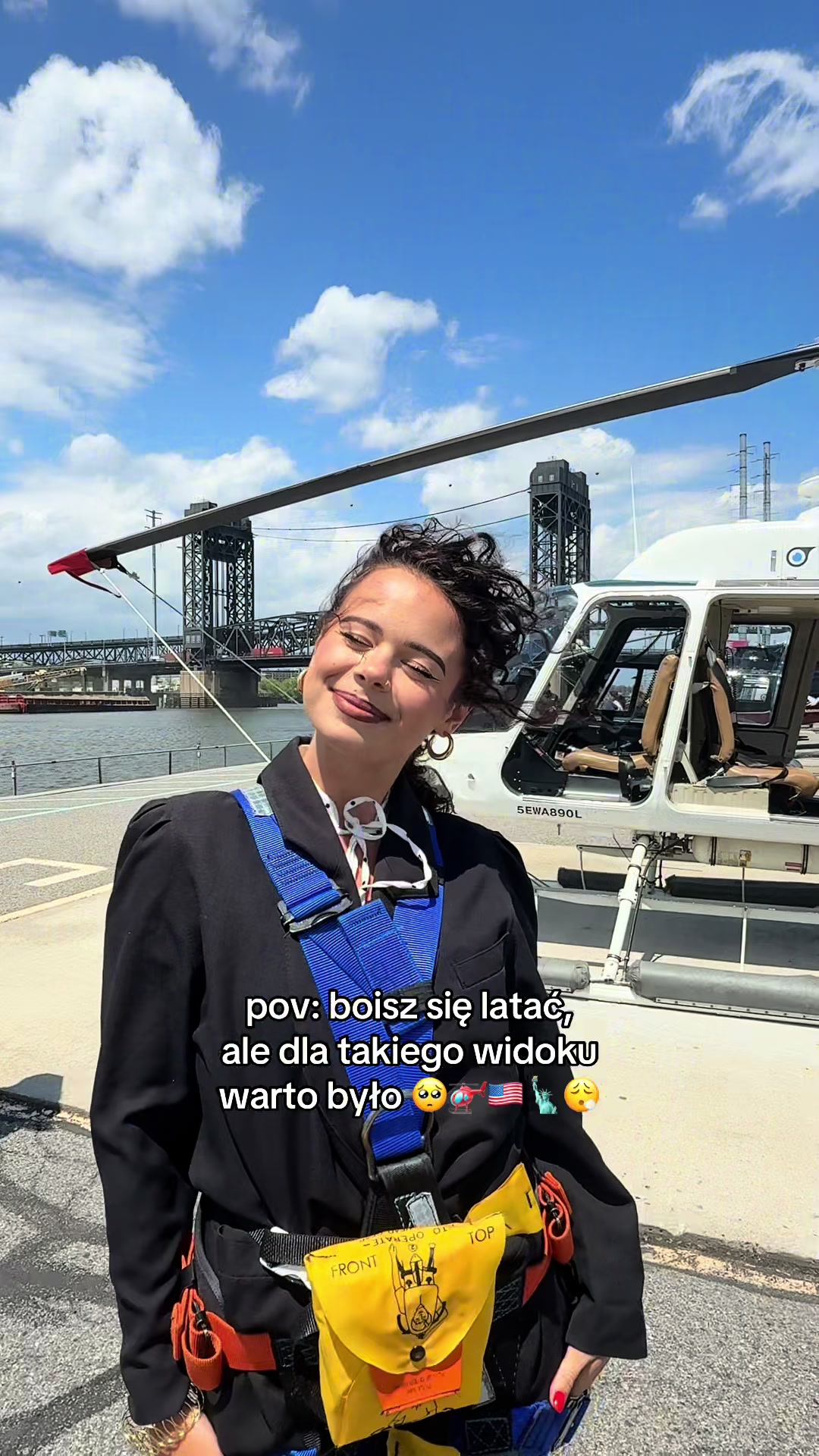 @CURLYBROWNIE• hair, GRWM •