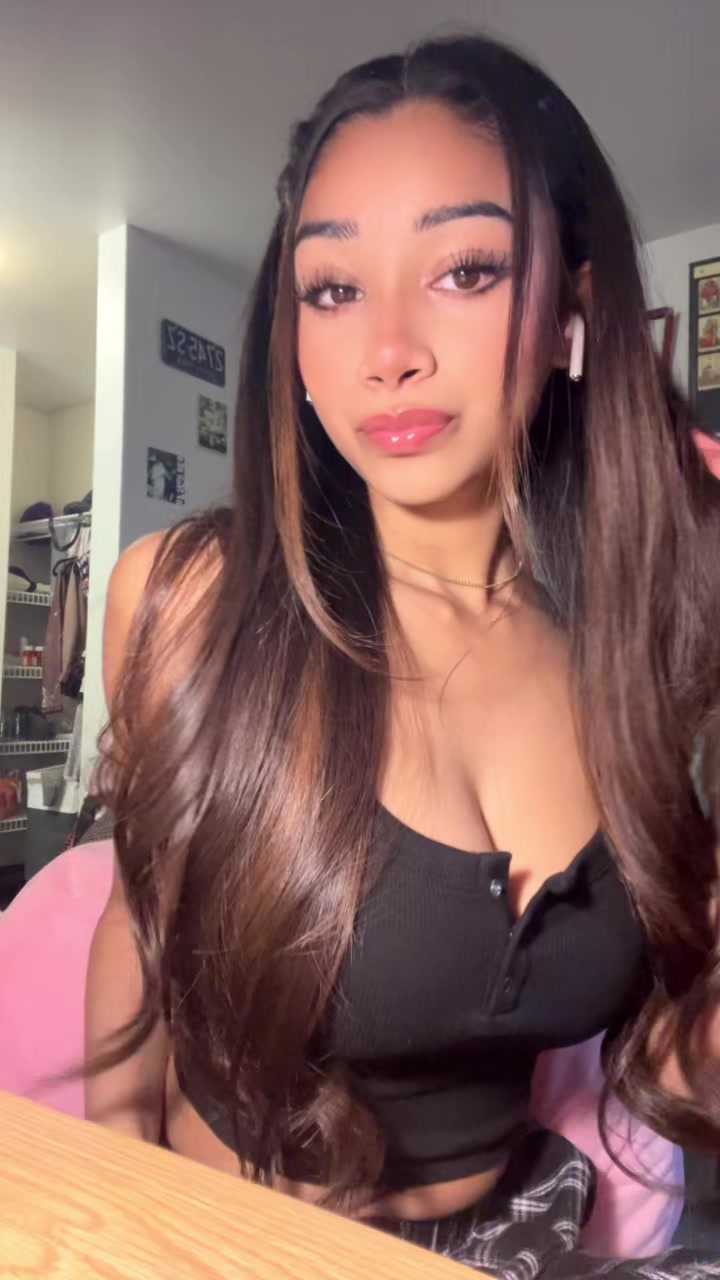 @Urfav_sharabi_baddie