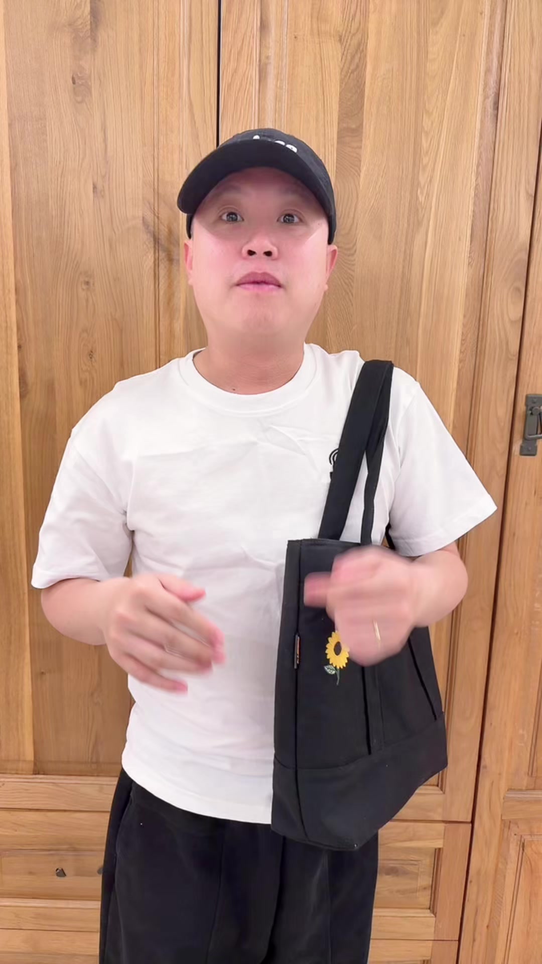 @PHAN HO&Agrave;NG MỸ