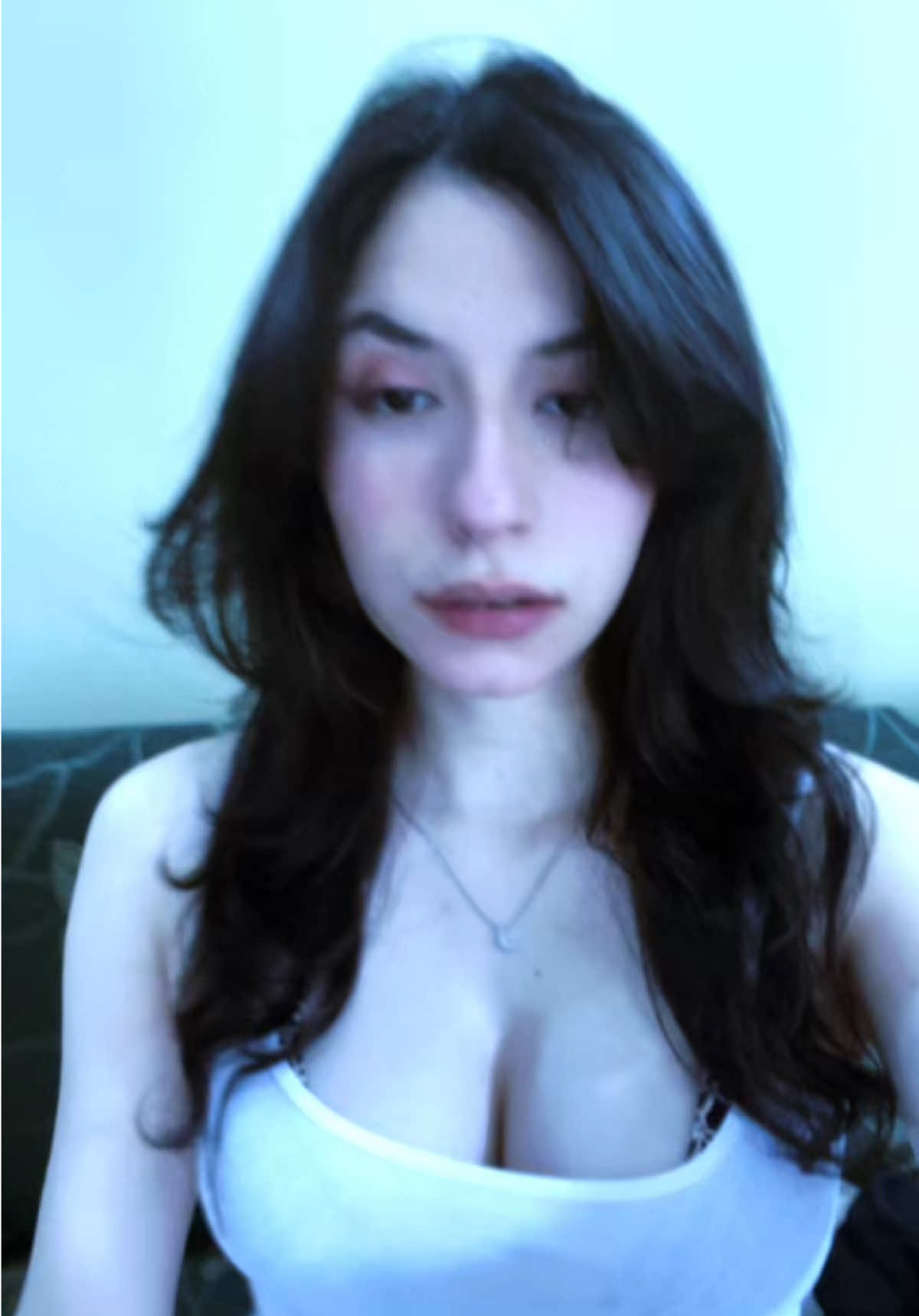 @☾