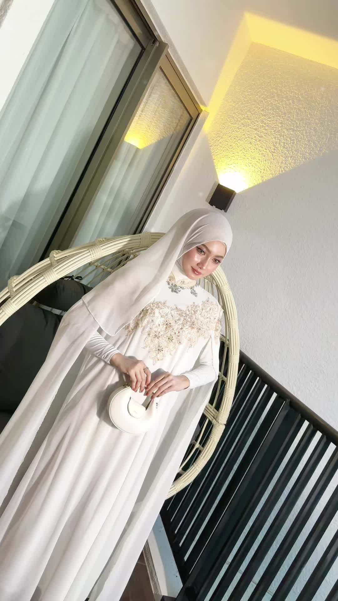 @byjiehaghazali
