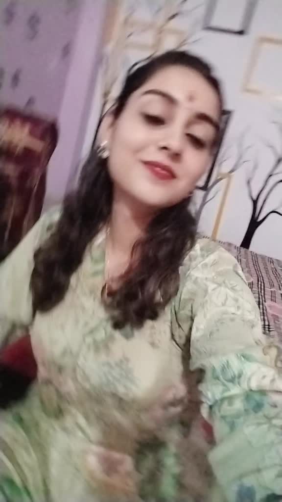 @Kalie (कली)