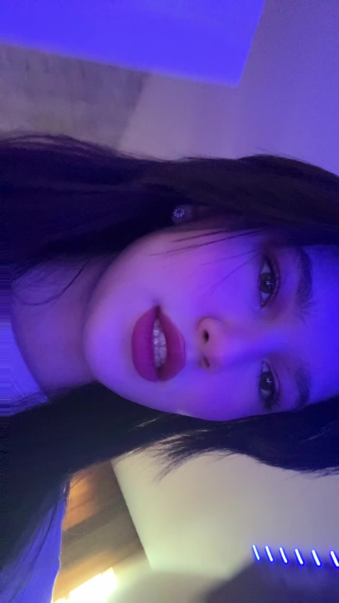 @zelnaz