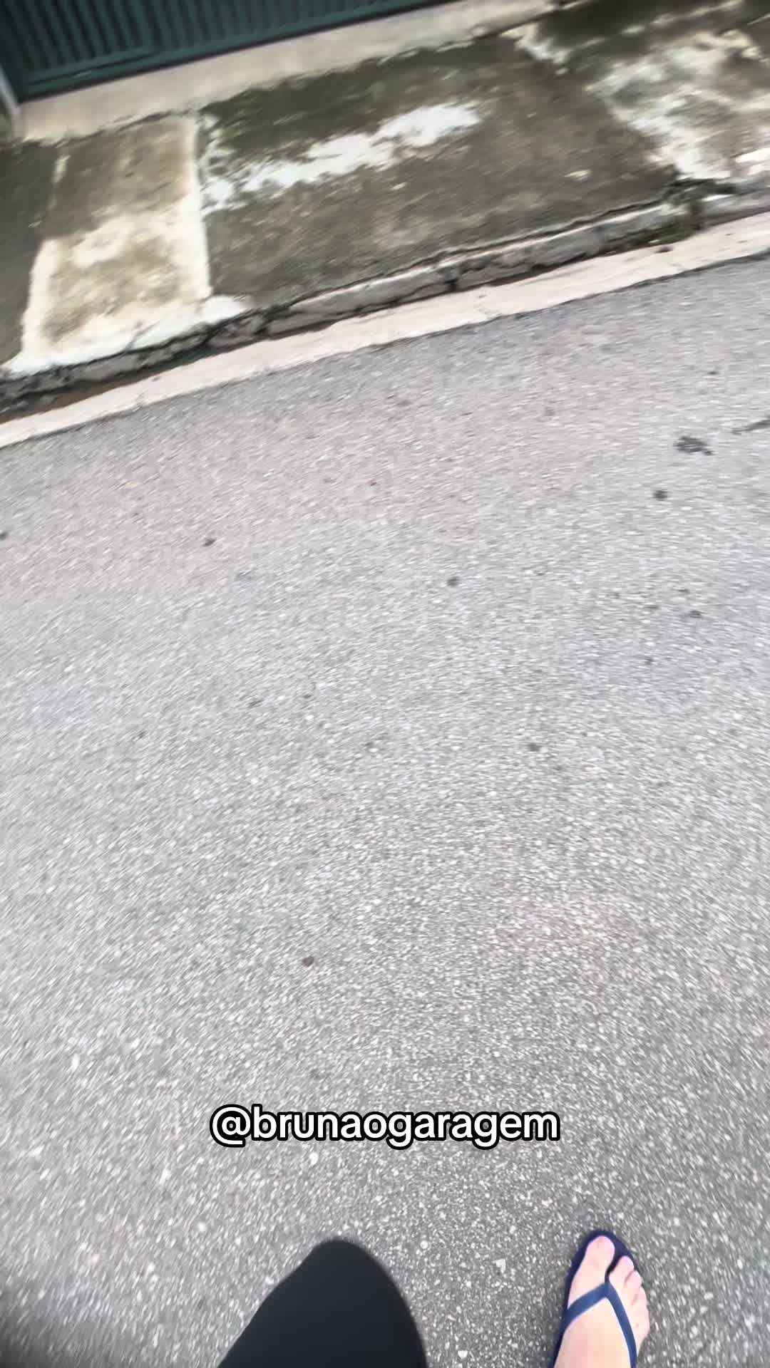 @Brun&atilde;o garagem