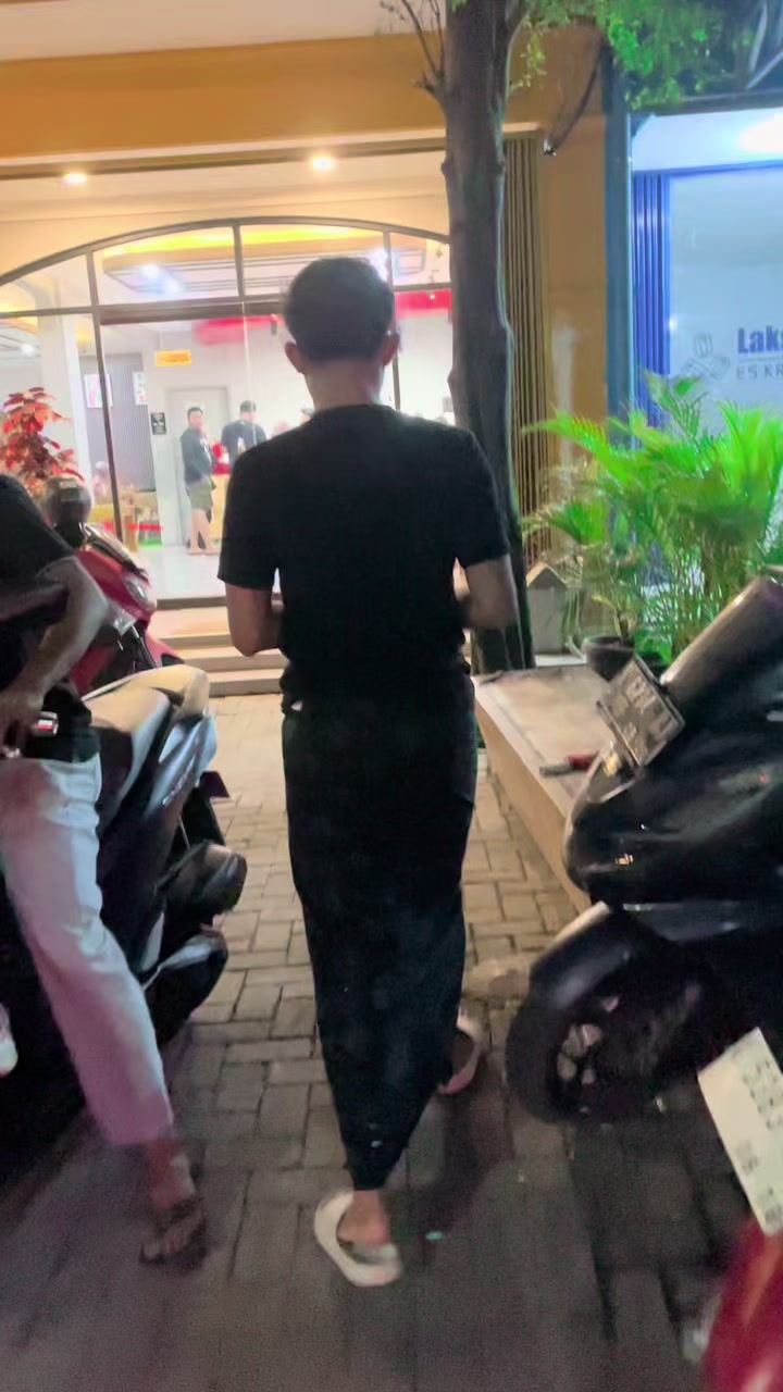 @Bayuhob