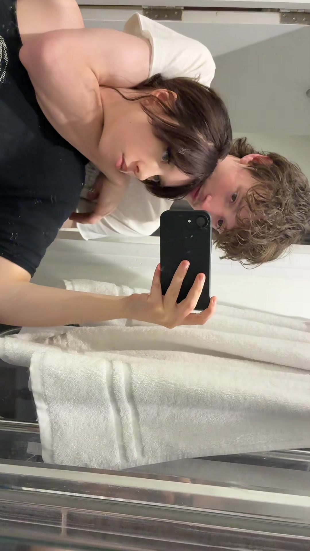@victorialisettee