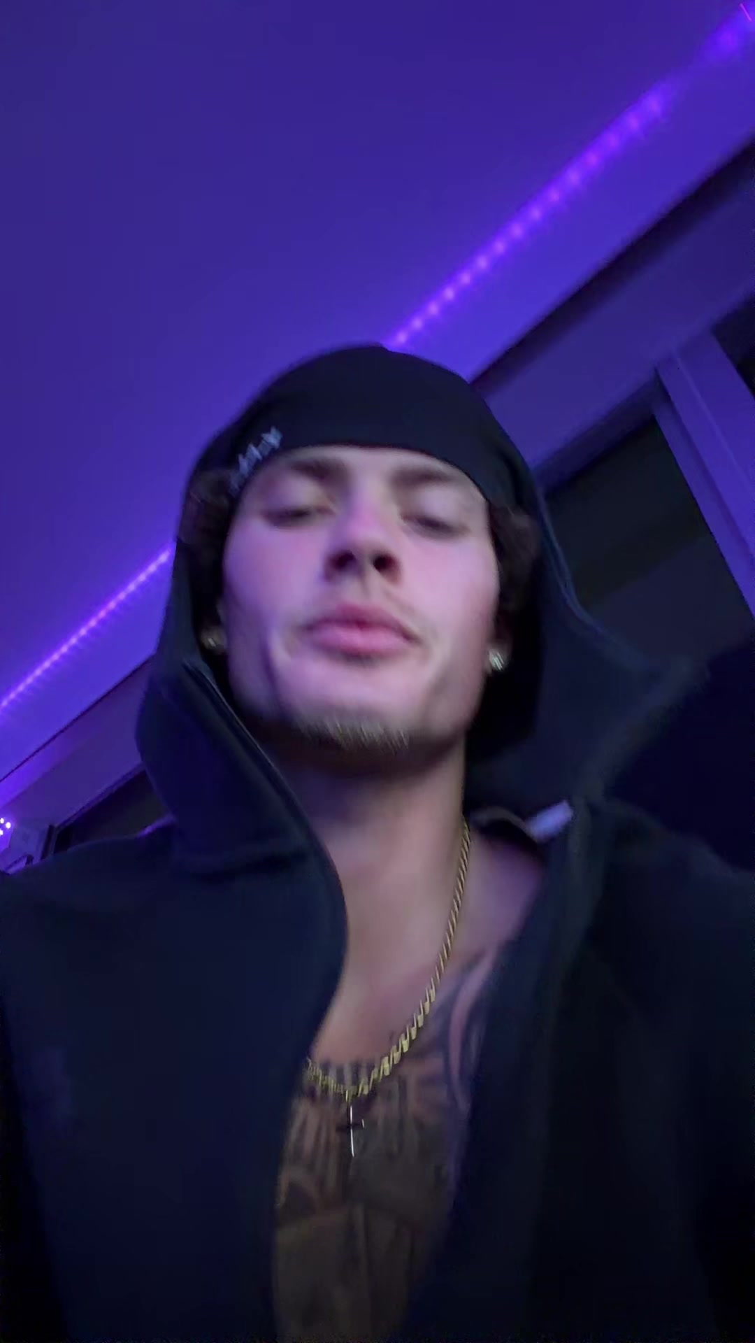 @idkaceakers
