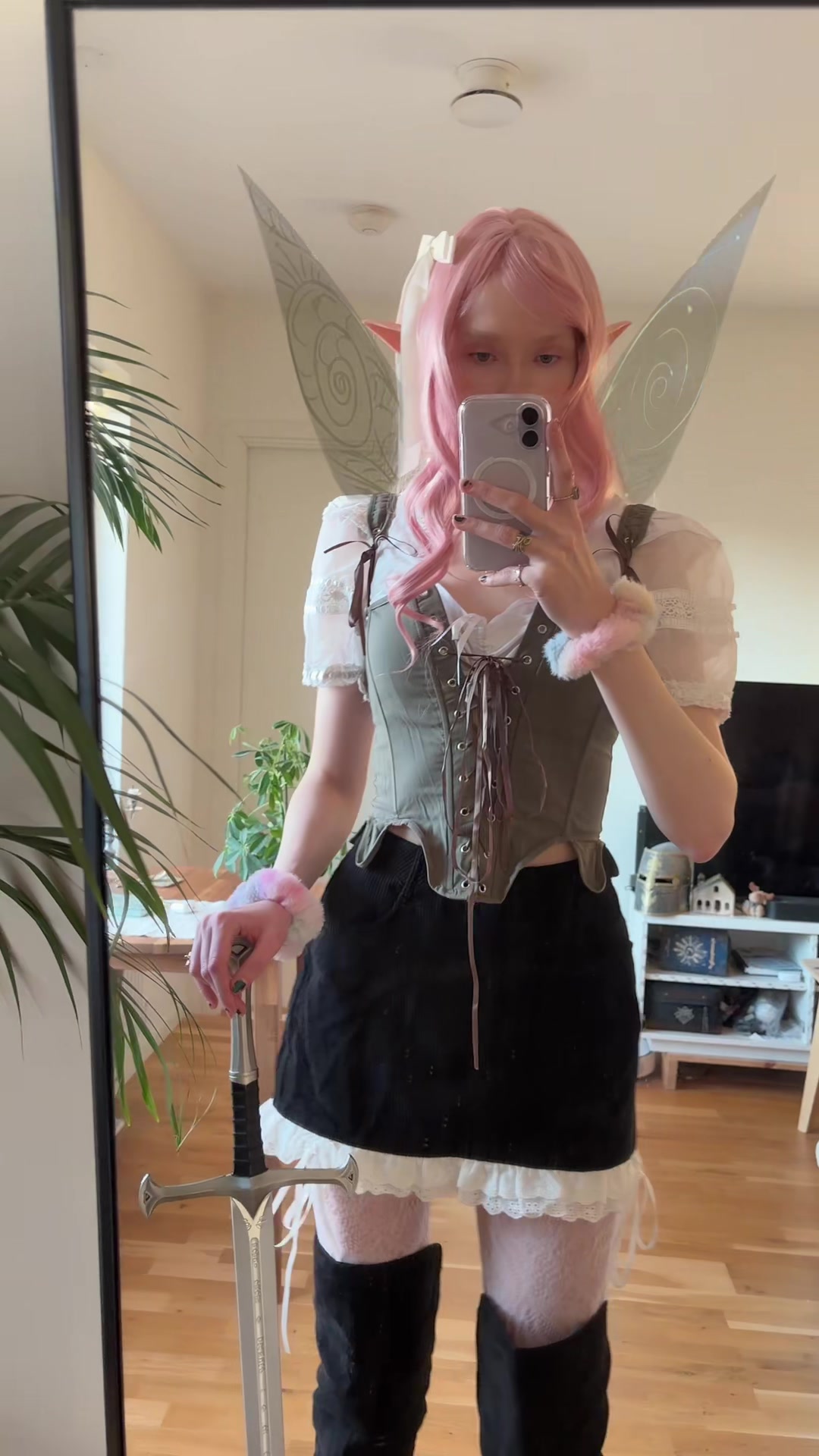 @Luna Lovesword ๐๐๐ก
