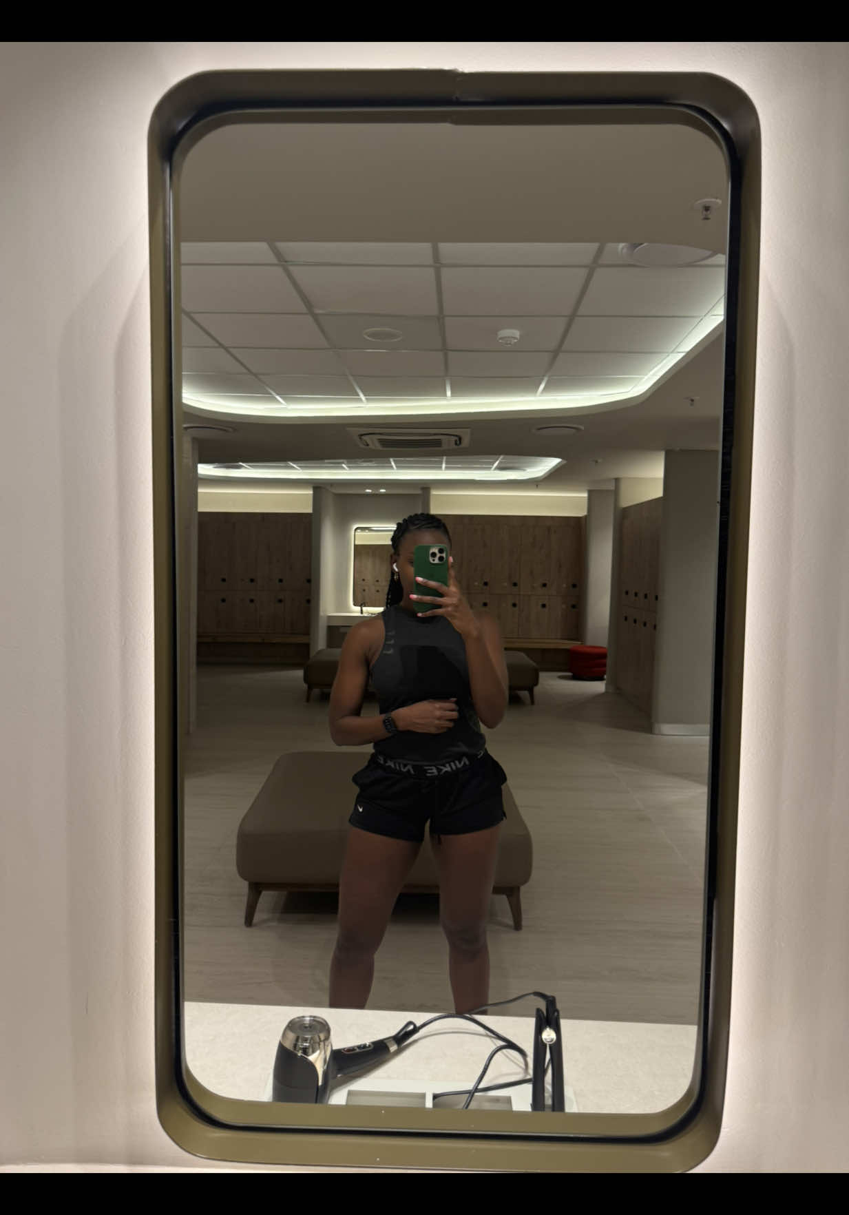 @Miss.Ziyo
