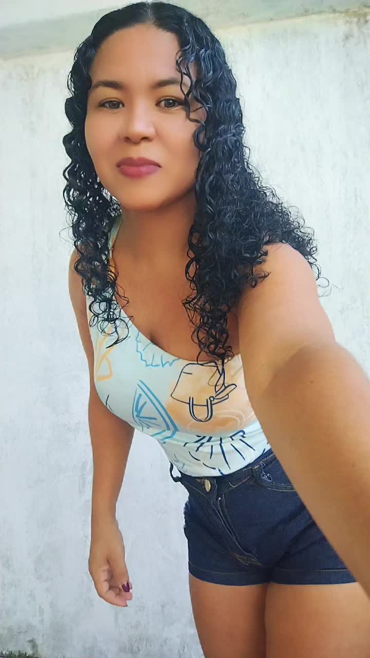 @Cristiane cristal 123