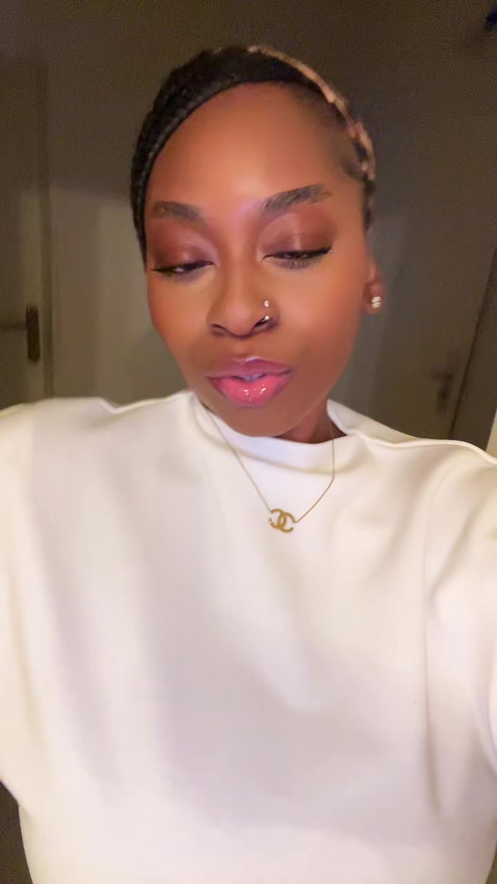 @thinaa