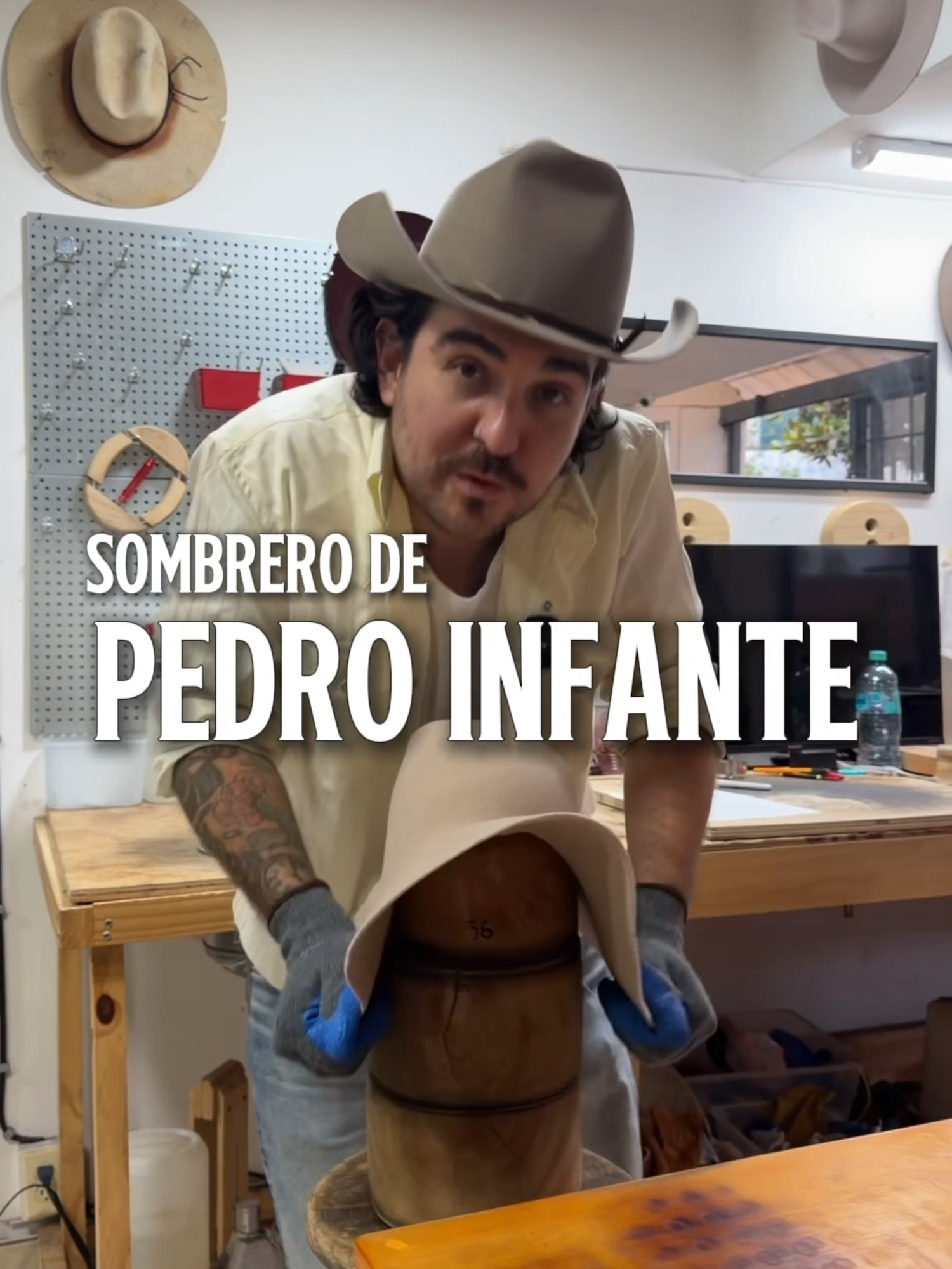 @Handsome Hats🇲🇽33 1985 4557