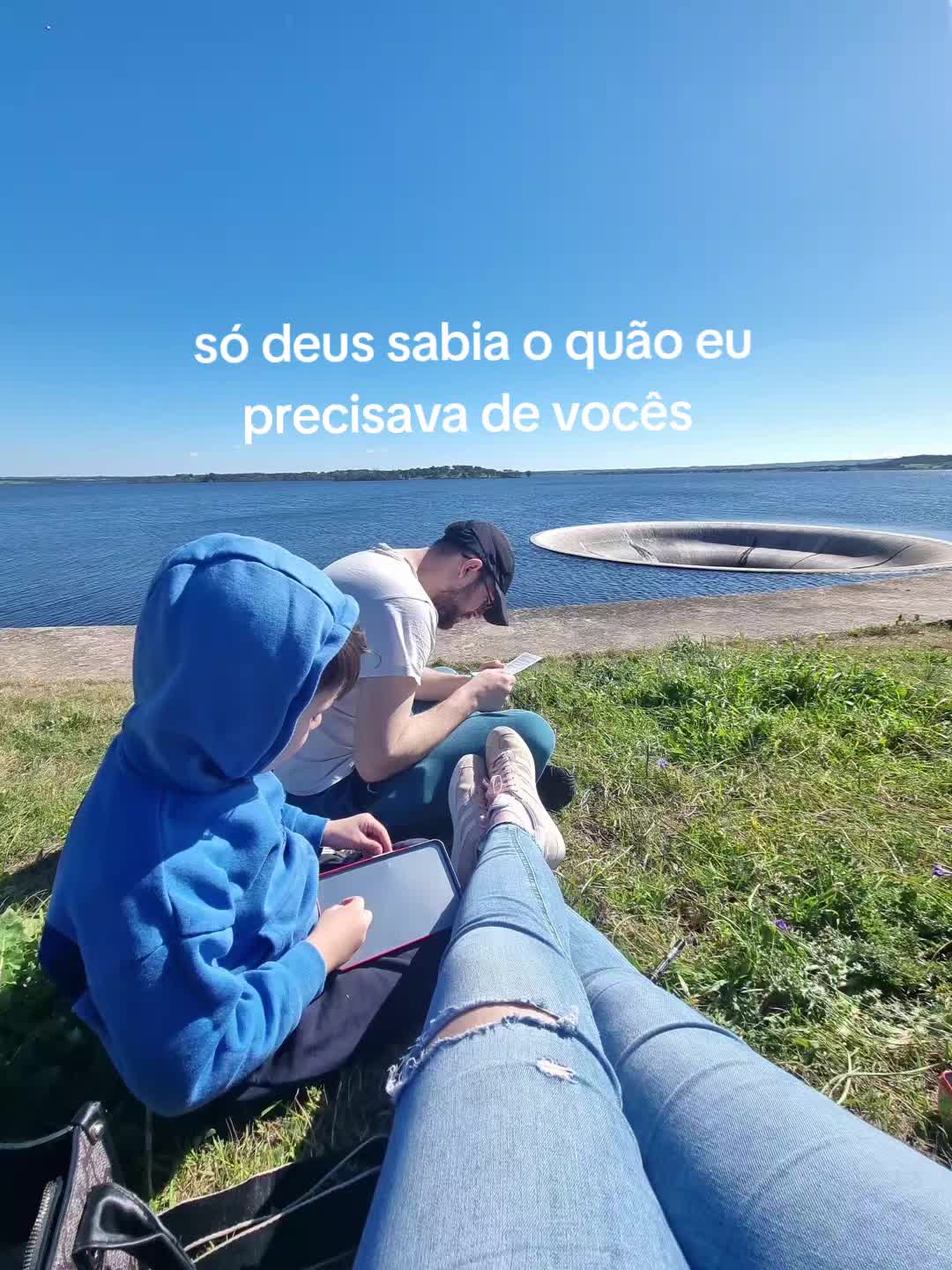 @Laraguerreiroo