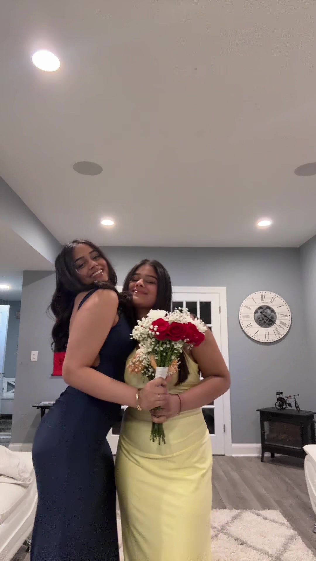 @naisha