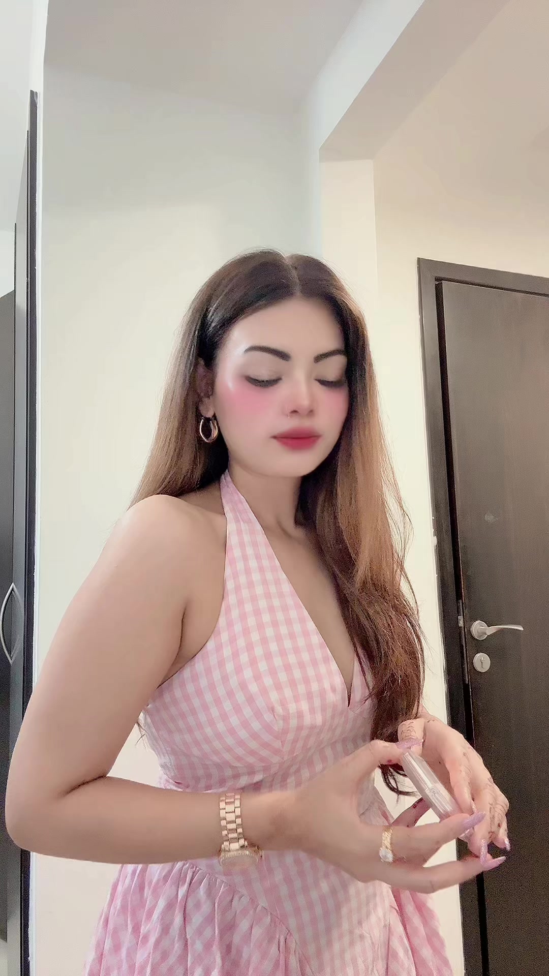 @Dua khan 🇵🇰🇦🇪