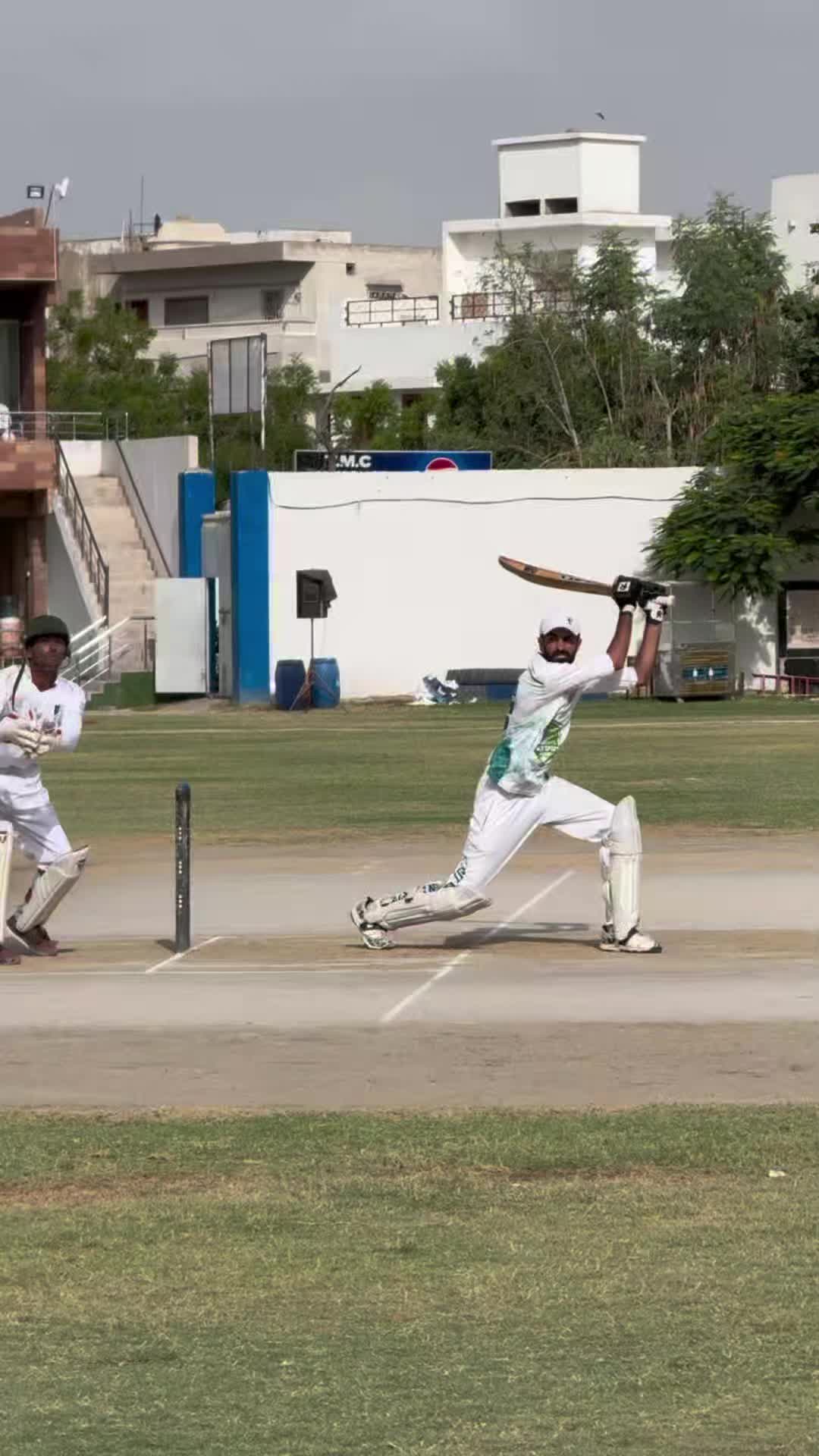 @Escribir Cricket Club