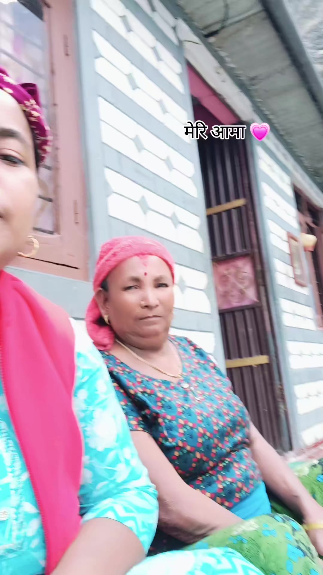 @मिना मगर 💖