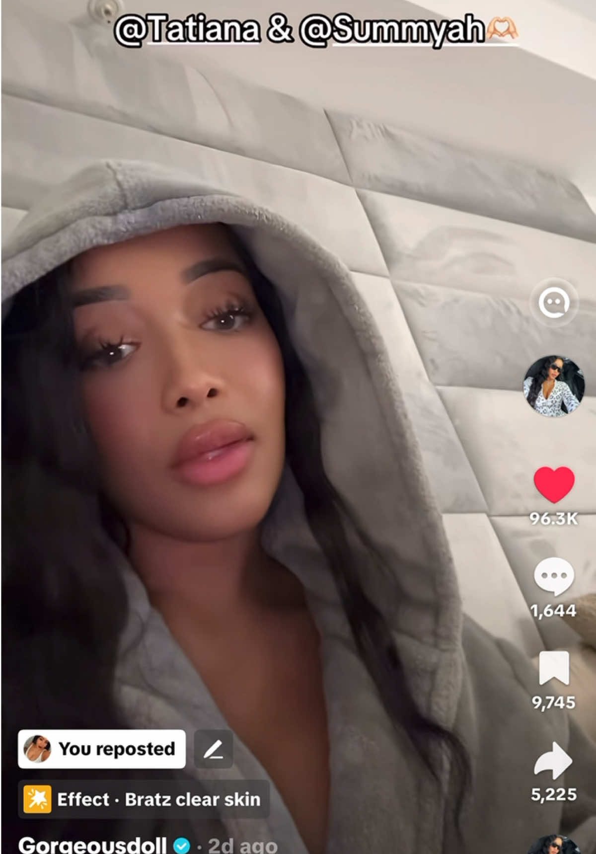 @KrystinaB 🦅🖤