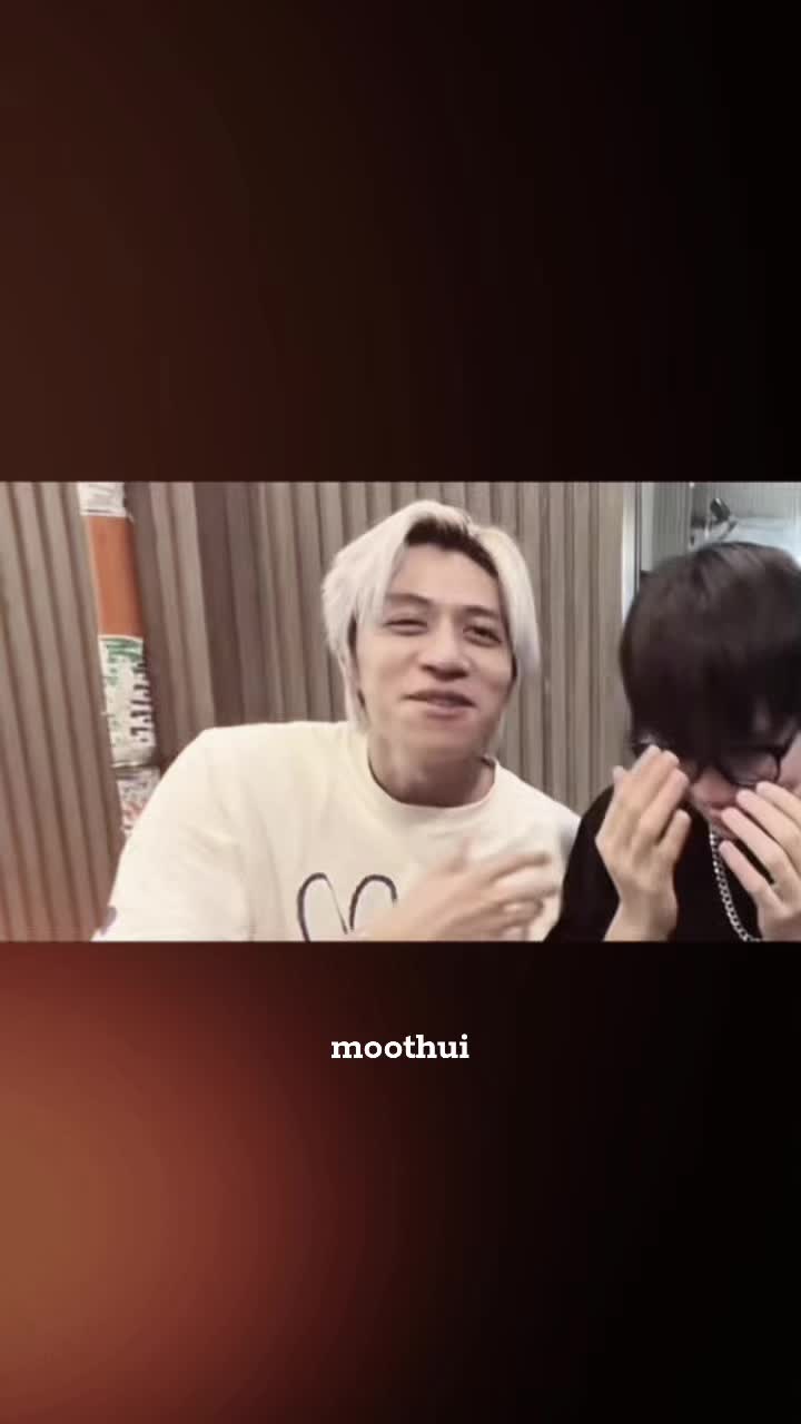 @𝘵𝘪𝘯𝘺 𝘱𝘪𝘭𝘭𝘰𝘸💤