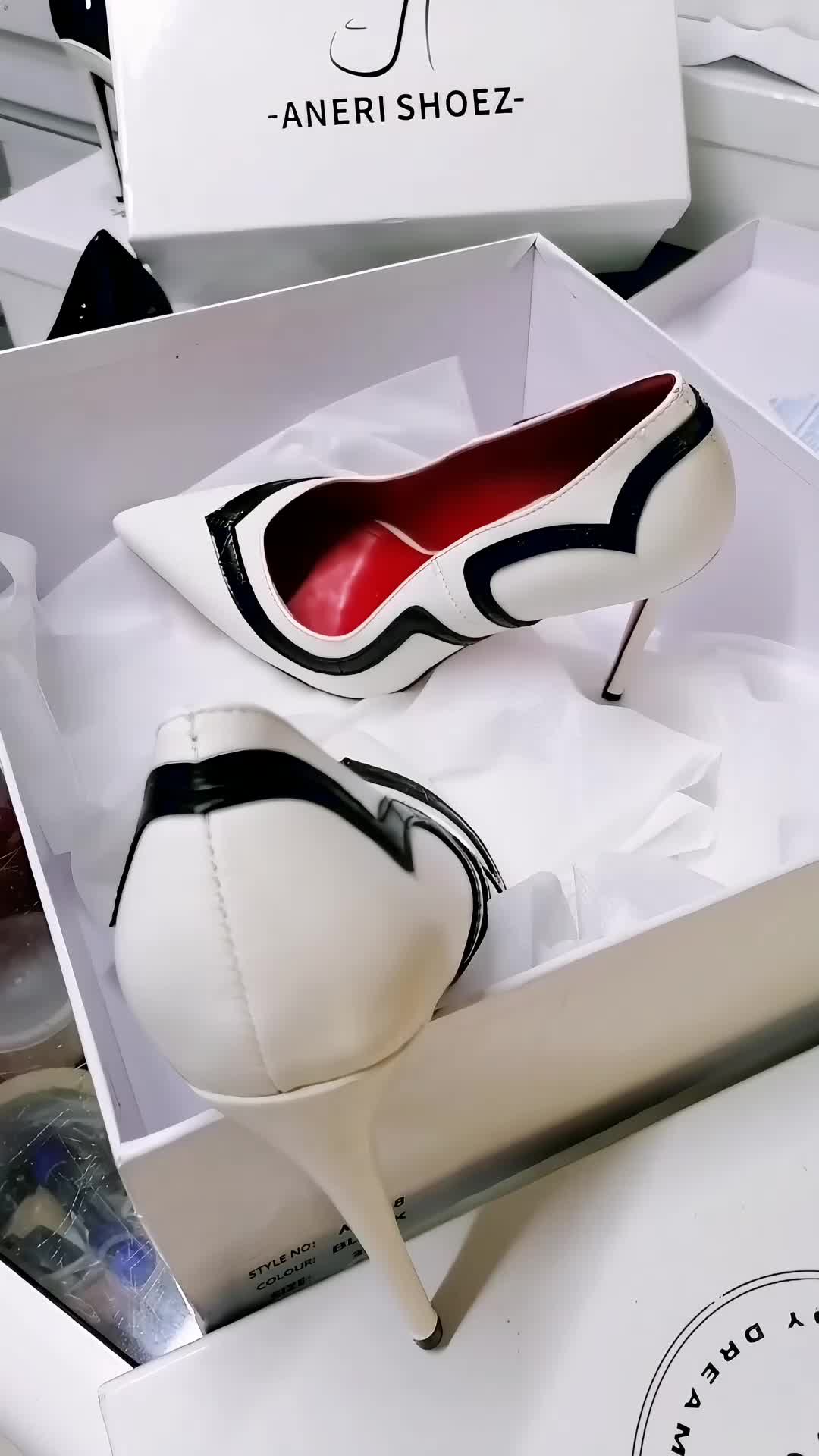 @ANERI SHOEZ