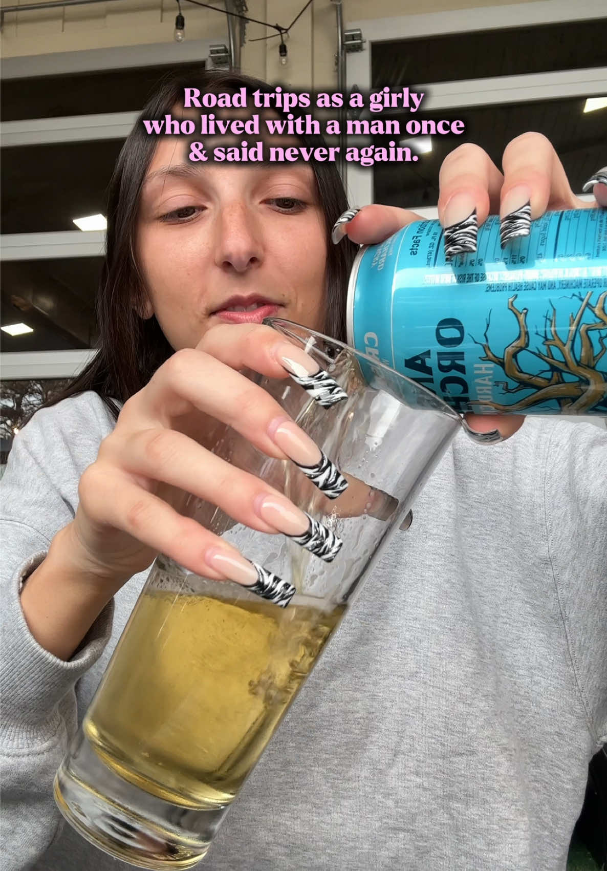 @ItsAlexisSimone