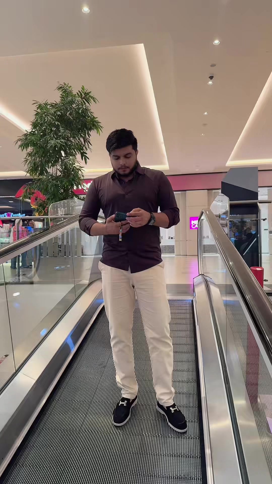 @میجرگجر 🦅☠️🦅🇦🇪🇵🇰🖤
