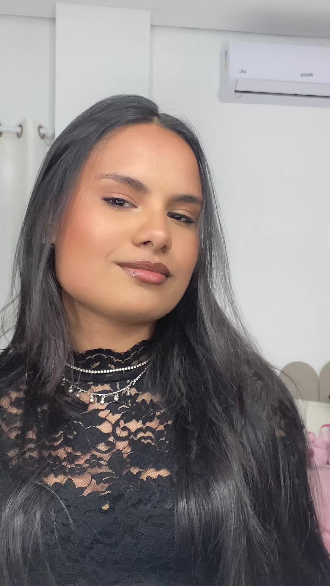@Ana