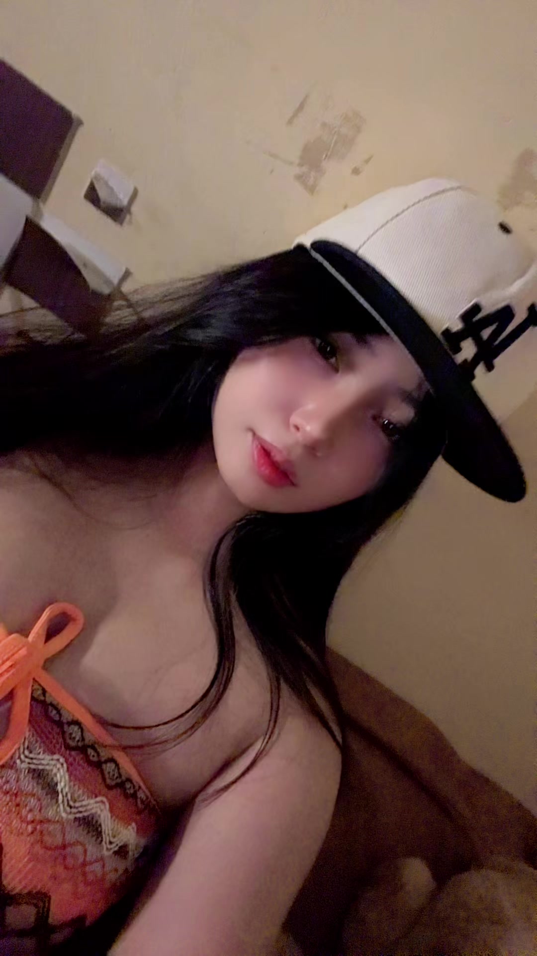 @nicolee