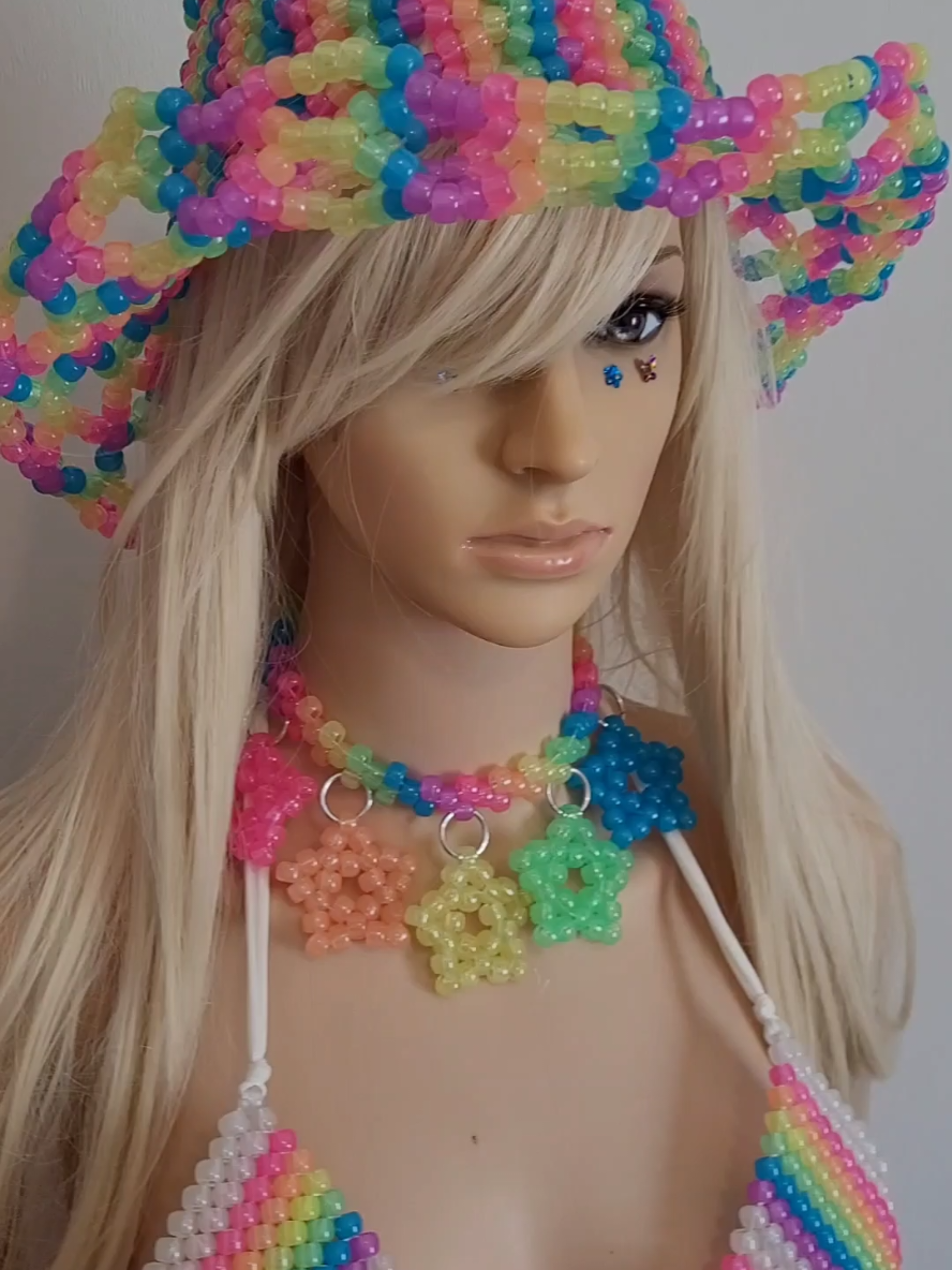 @Kandi Toybox kandi kid, raver