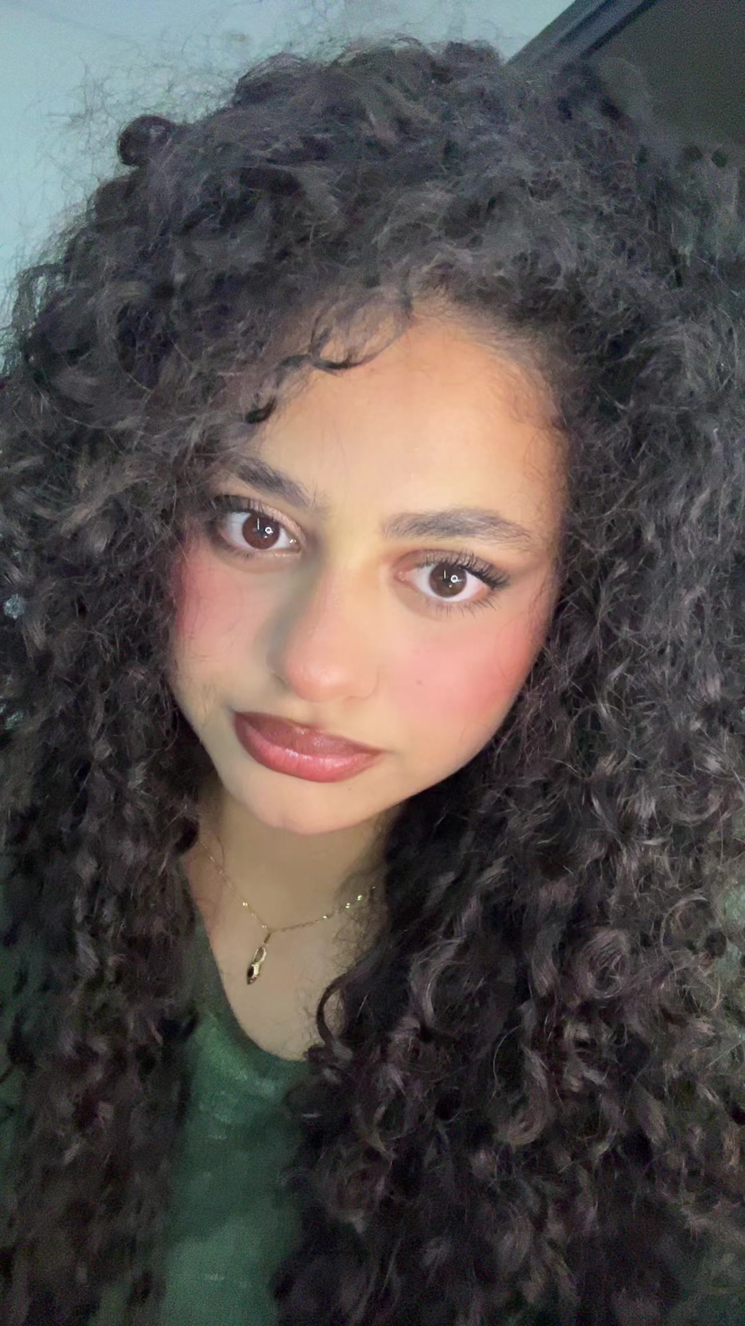 @itsnadaofficial.xo
