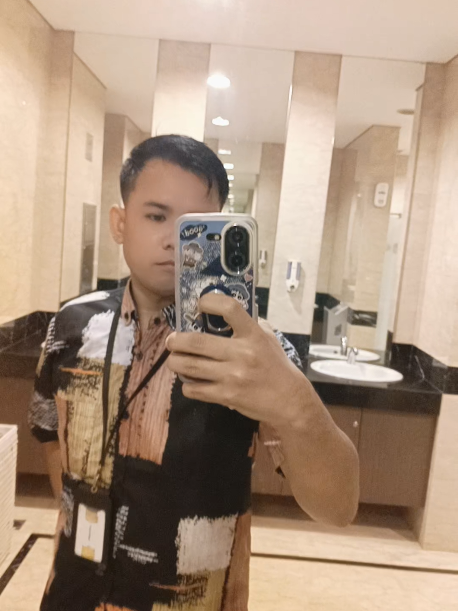 @v1no±123