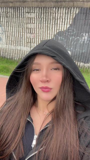 @Yulaipza_