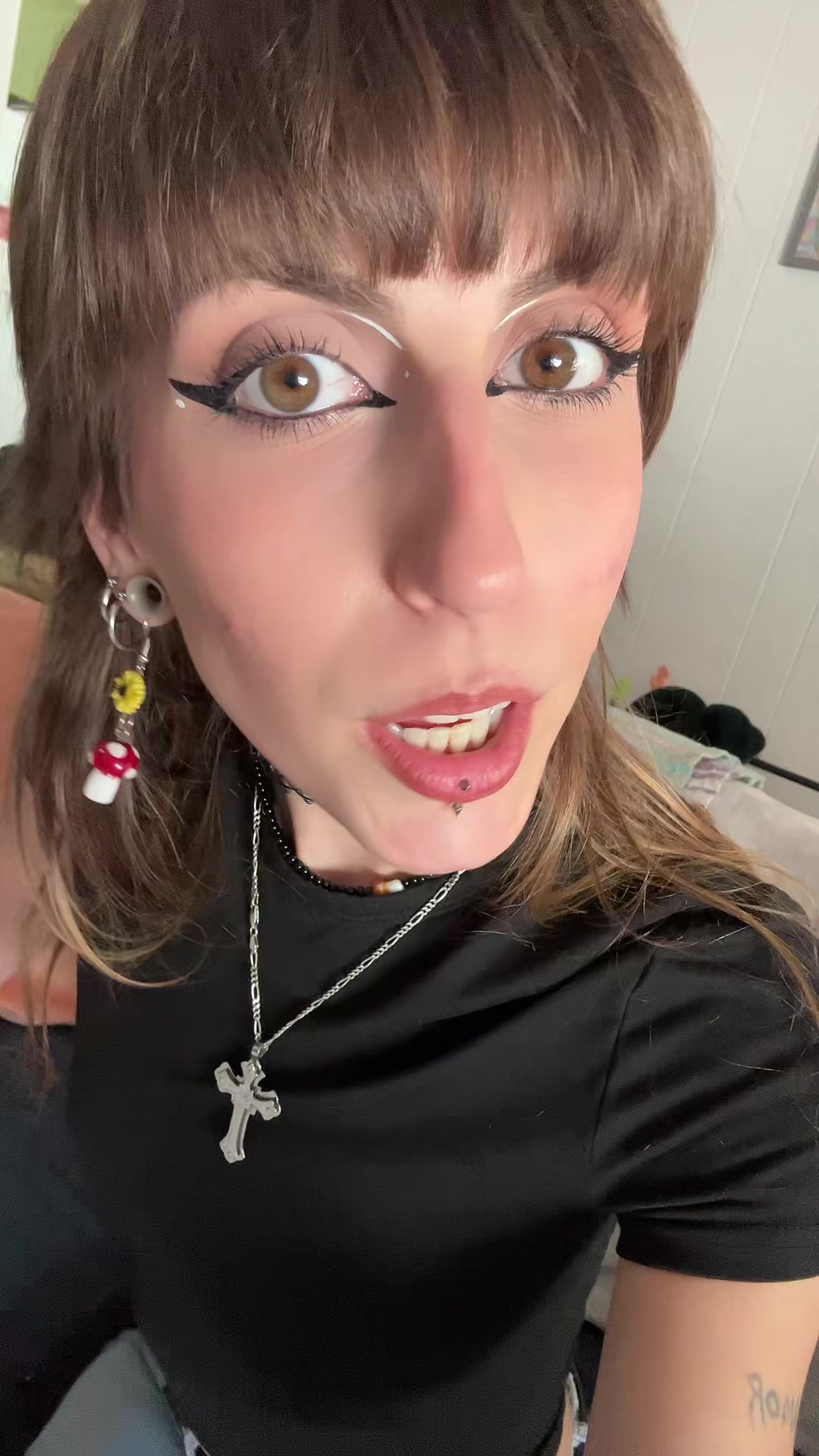 @🫶🏼