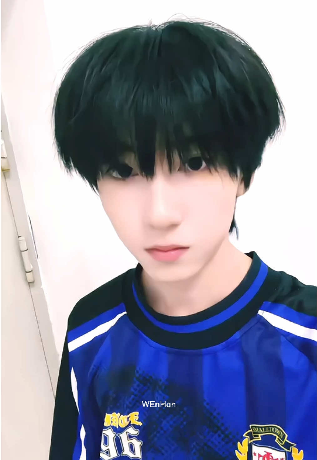 @文涵 • wenhan ᥫ᭡