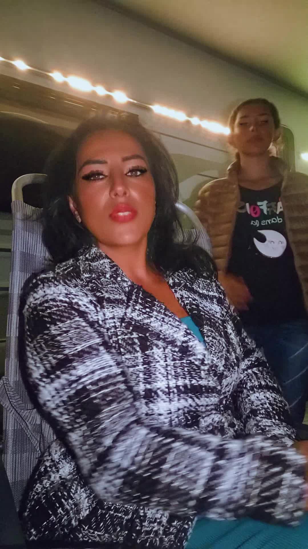 @melodie ❤️ ❤️ ❤️ 💋💋⚘️⚘️
