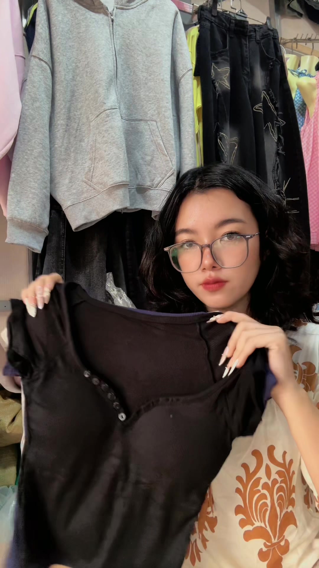 @Linlae