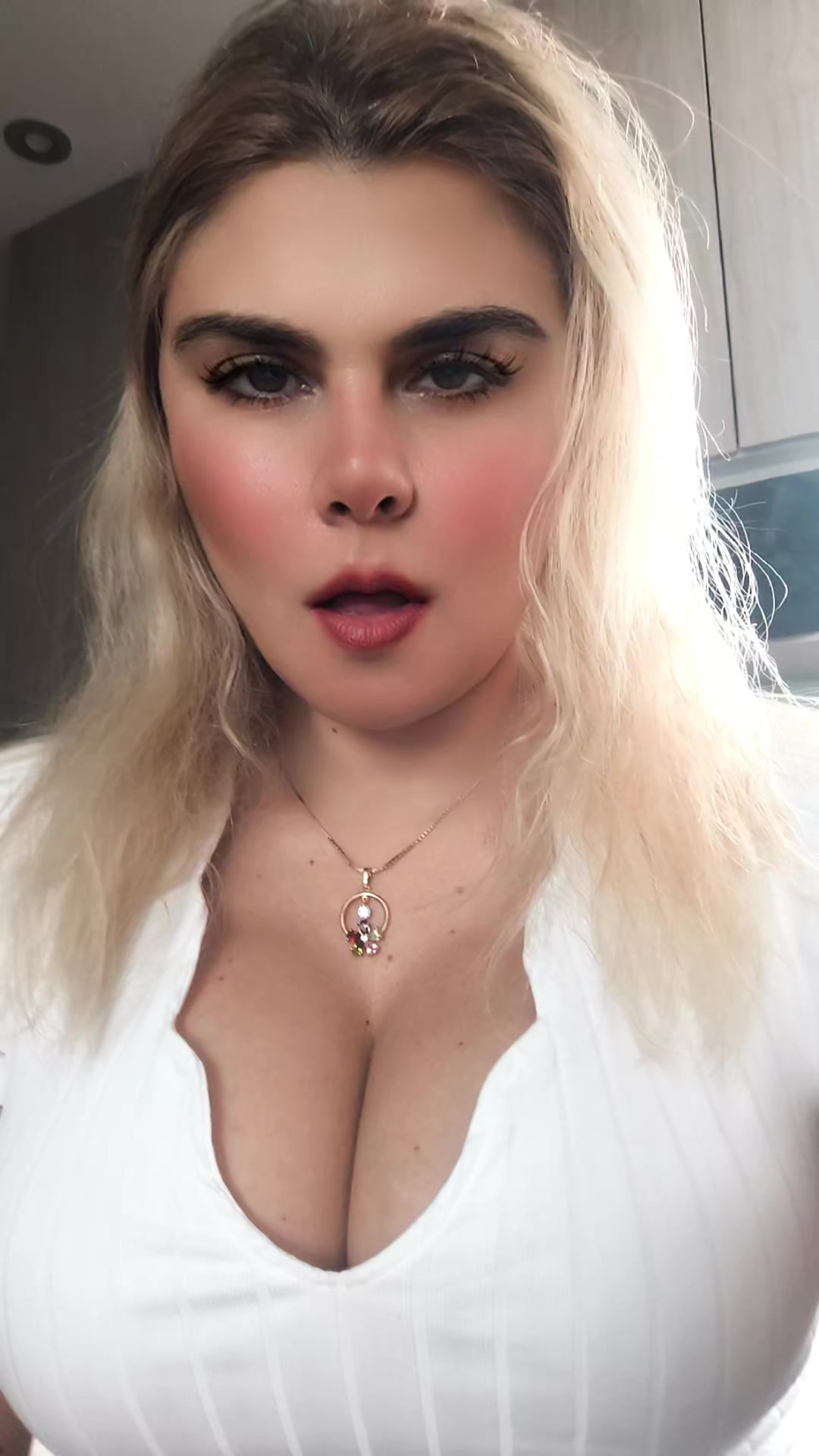 @Claudia Abusada