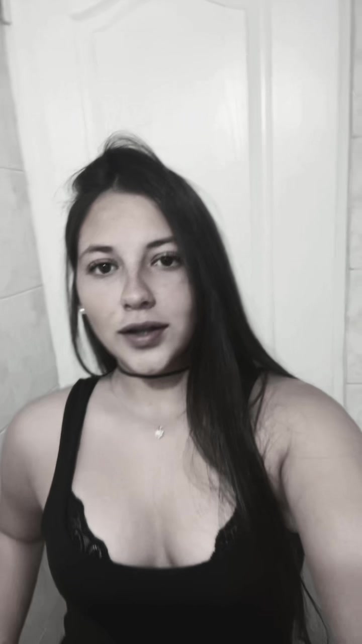 @⭑lolamansilla